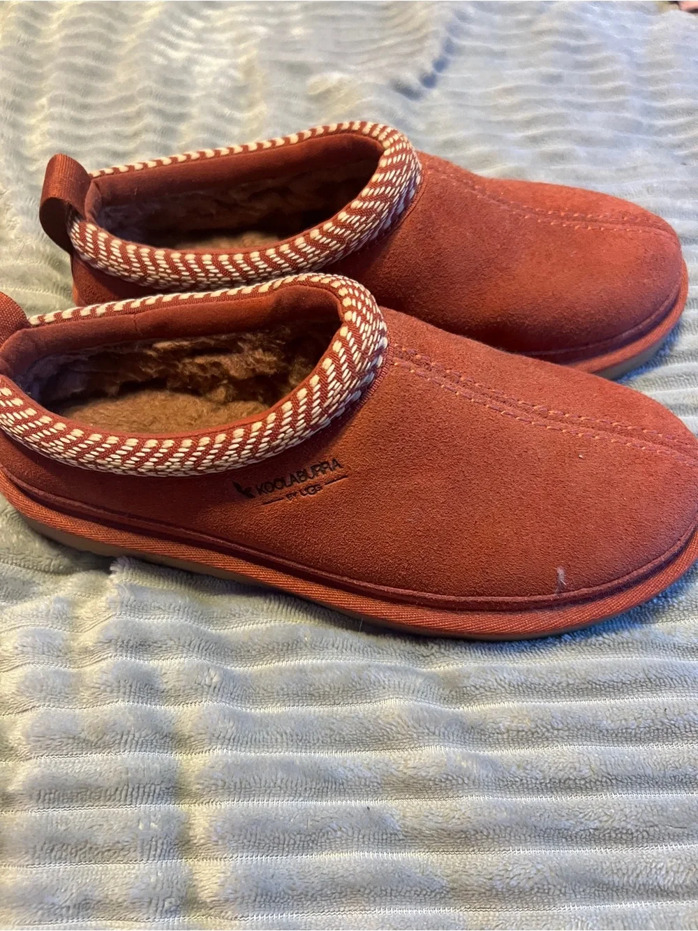 Koolaburra Kids Rust Red Suede Slip-On Slippers